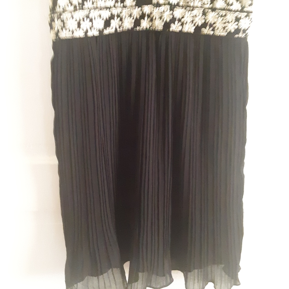 Cocktail Dress - Picture 7 of 8